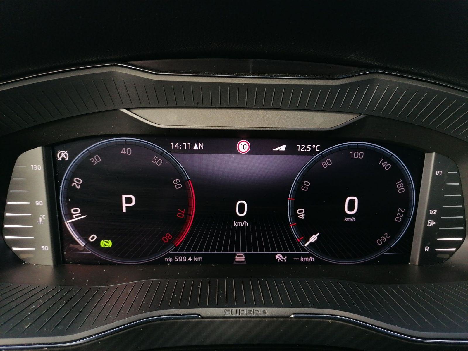 Škoda Superb 2,0 TSI DSG SportLine MATRIX DCC ACC ŠIBER VIRTUAL KAMER, fotografija 14