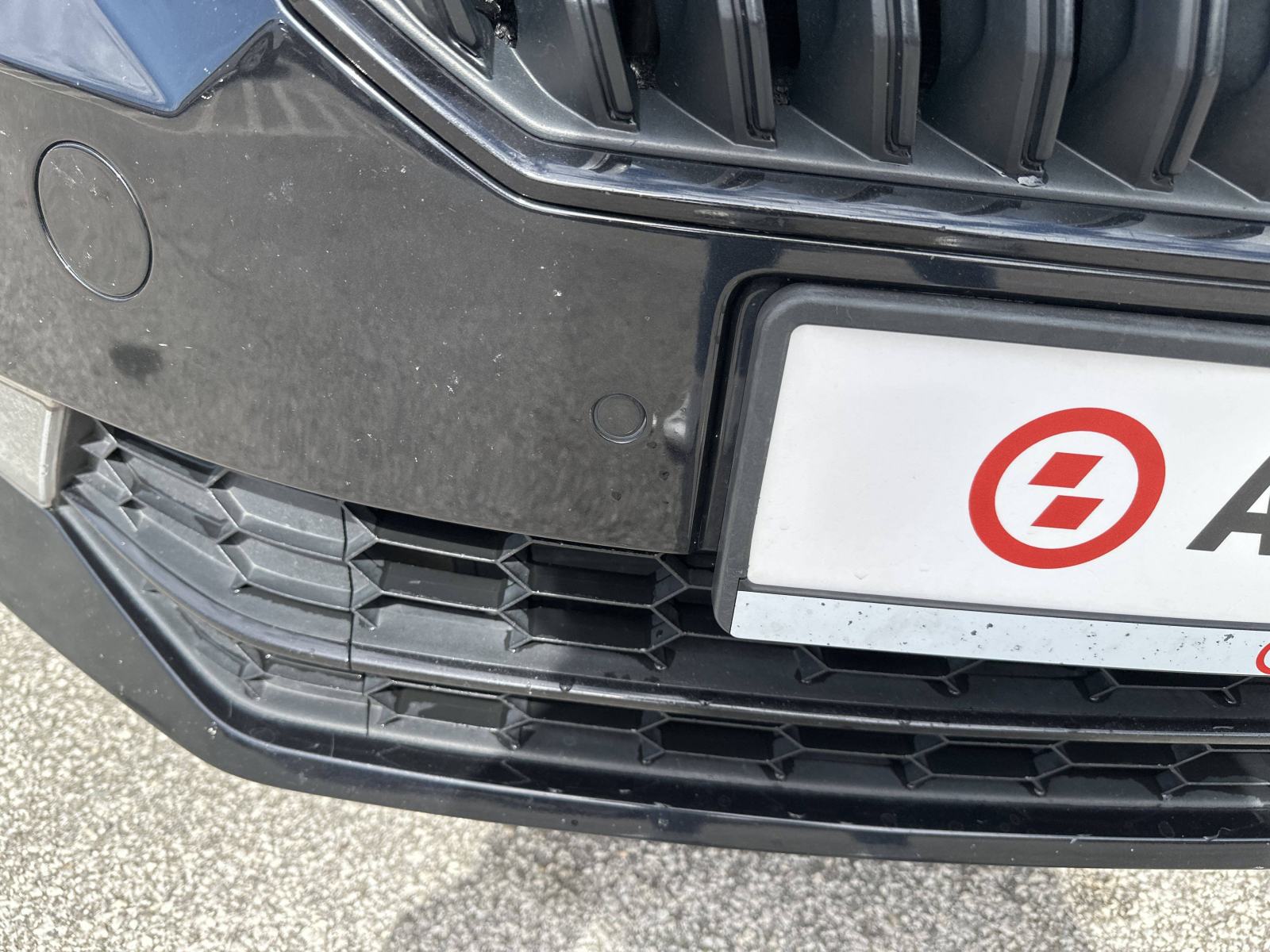 SKODA SUPERB 2019 • PREMIUM jamstvo • AutoZubak Rabljena, fotografija 17