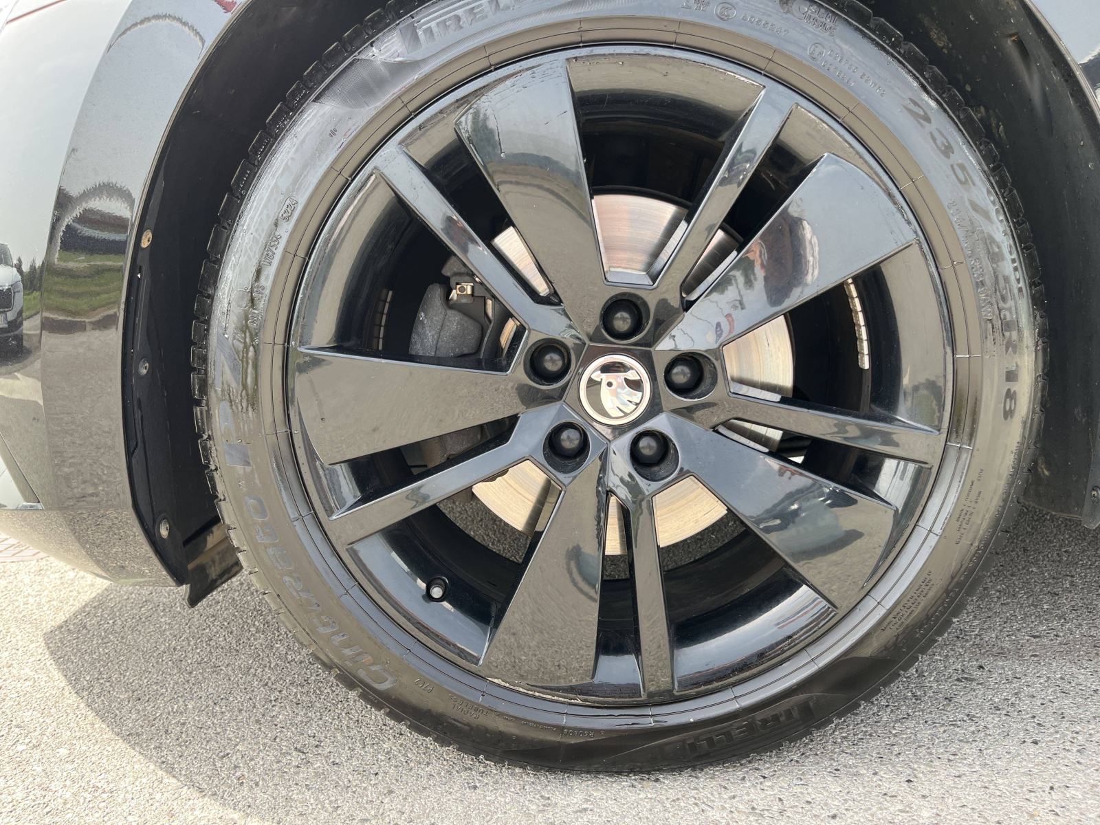 SKODA SUPERB 2020 • PREMIUM jamstvo • AutoZubak Rabljena, fotografija 16
