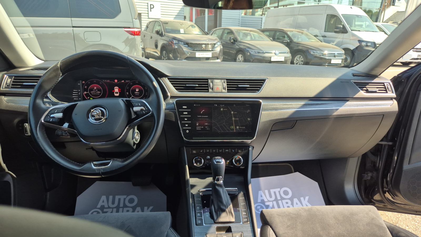 SKODA SUPERB 2021 • PREMIUM jamstvo • AutoZubak Rabljena, fotografija 11