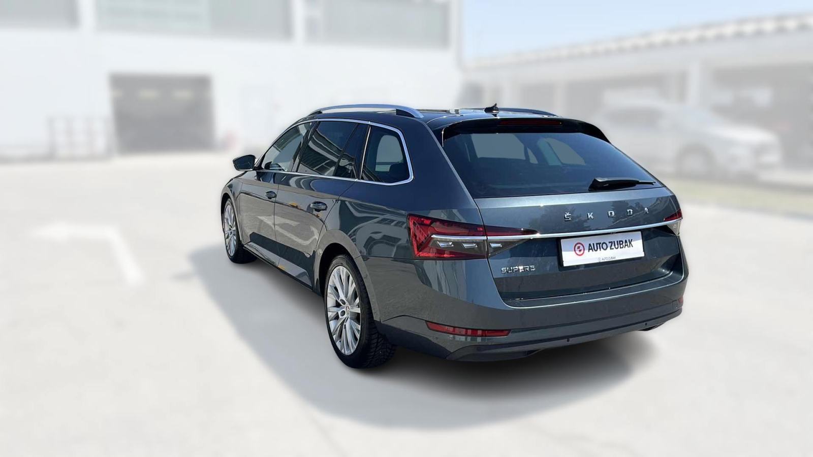SKODA SUPERB 2022 • PREMIUM jamstvo • AutoZubak Rabljena, fotografija 8
