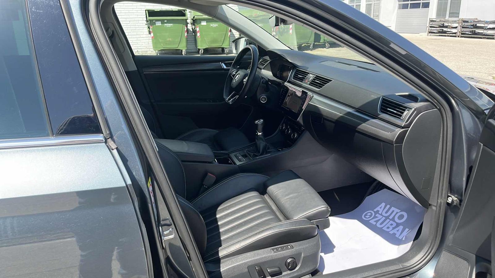 SKODA SUPERB 2022 • PREMIUM jamstvo • AutoZubak Rabljena, fotografija 9