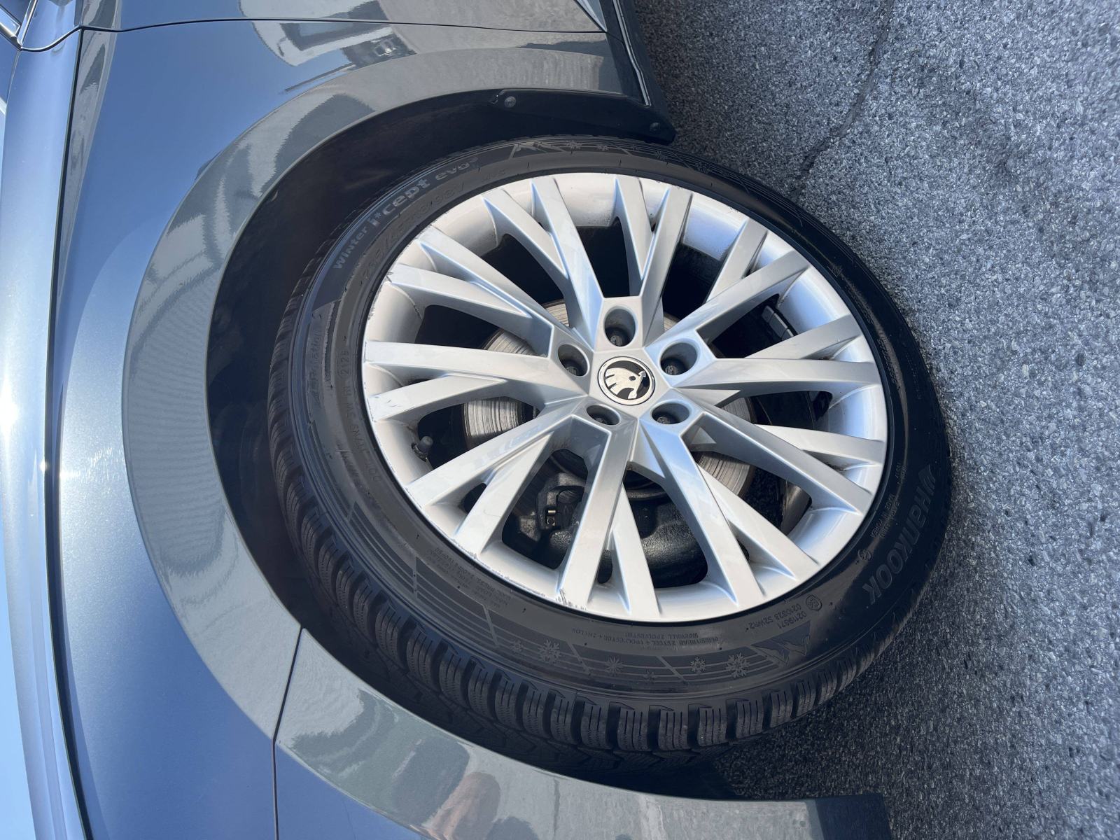 SKODA SUPERB 2022 • PREMIUM jamstvo • AutoZubak Rabljena, fotografija 17