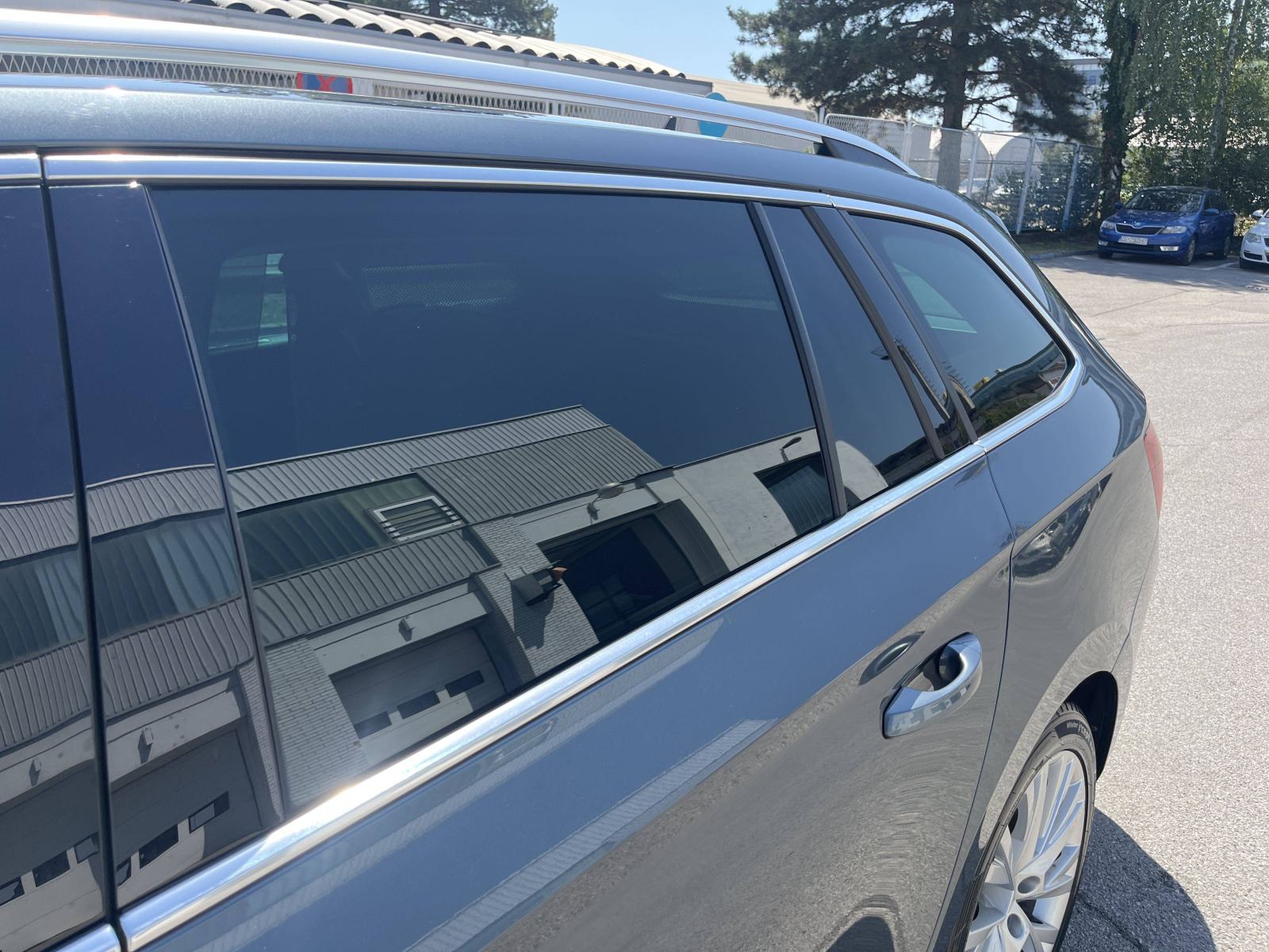 SKODA SUPERB 2022 • PREMIUM jamstvo • AutoZubak Rabljena, fotografija 18