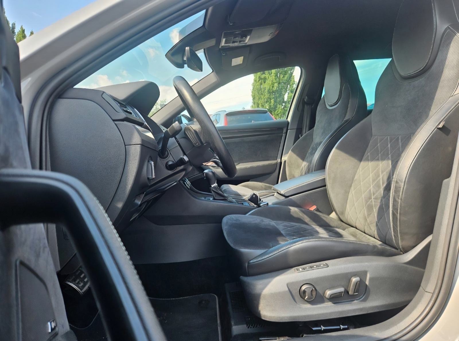 Škoda Superb 2022G SPORTLINE DSG 200KS *Leasing*Acc*Dcc*Alu19*Jamstvo*, fotografija 6