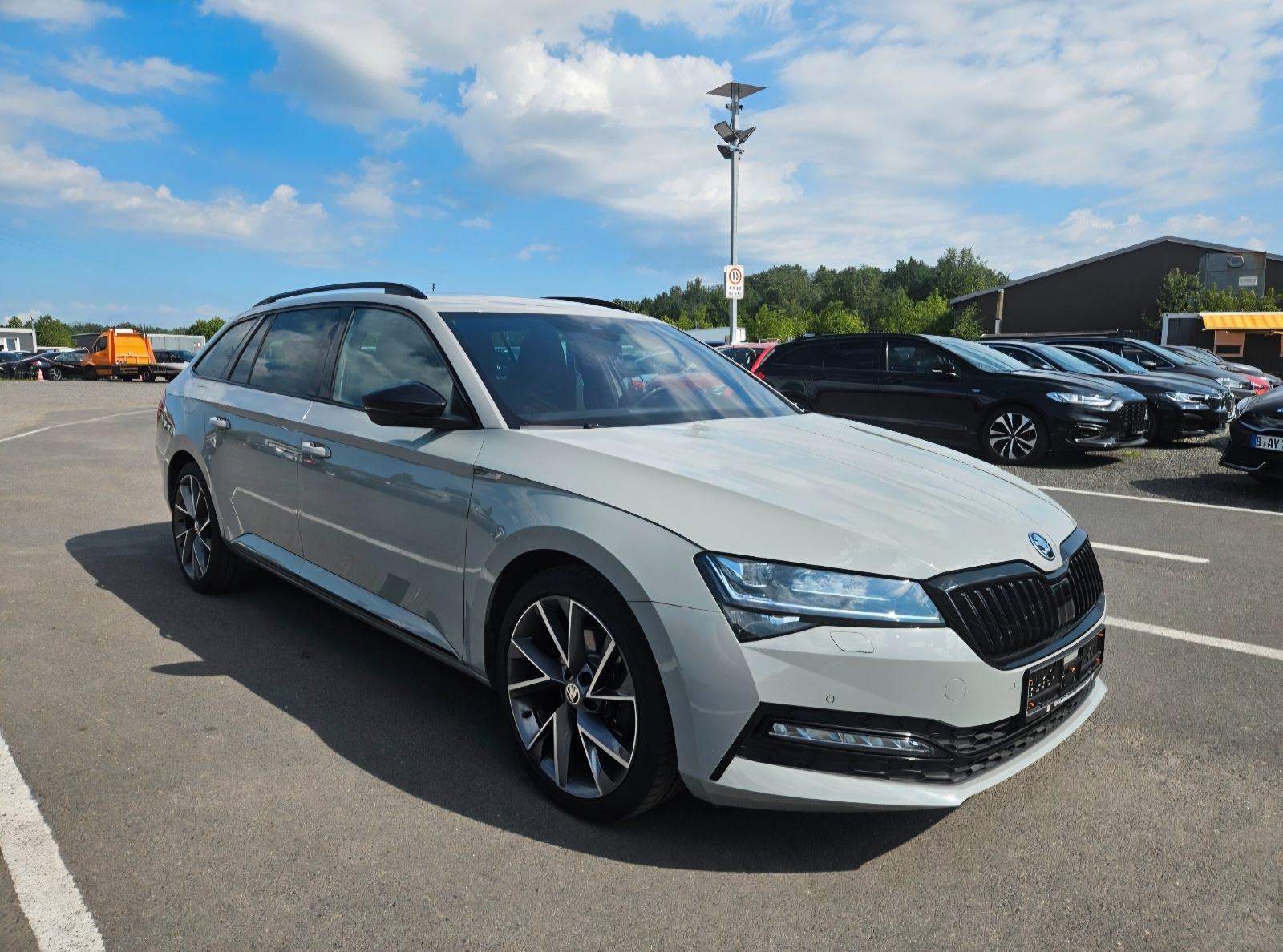 Škoda Superb 2022G SPORTLINE DSG 200KS *Leasing*Acc*Dcc*Alu19*Jamstvo*, fotografija 4