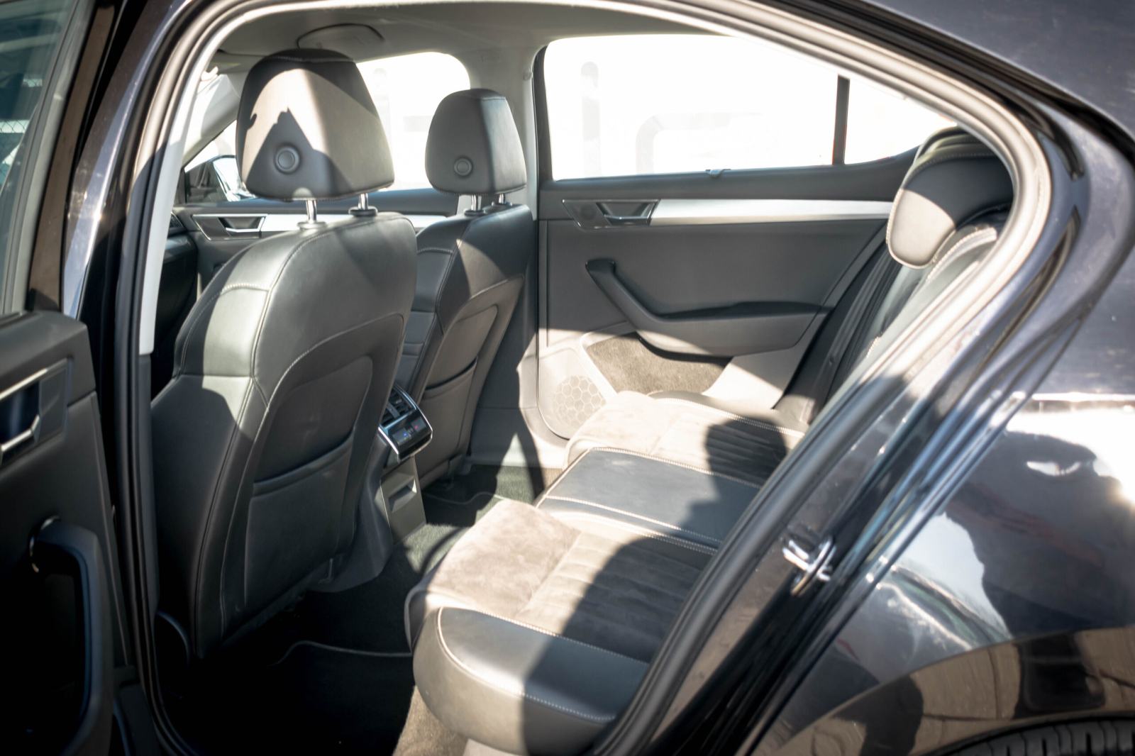 Škoda Superb Business 2.0 TDI, fotografija 7