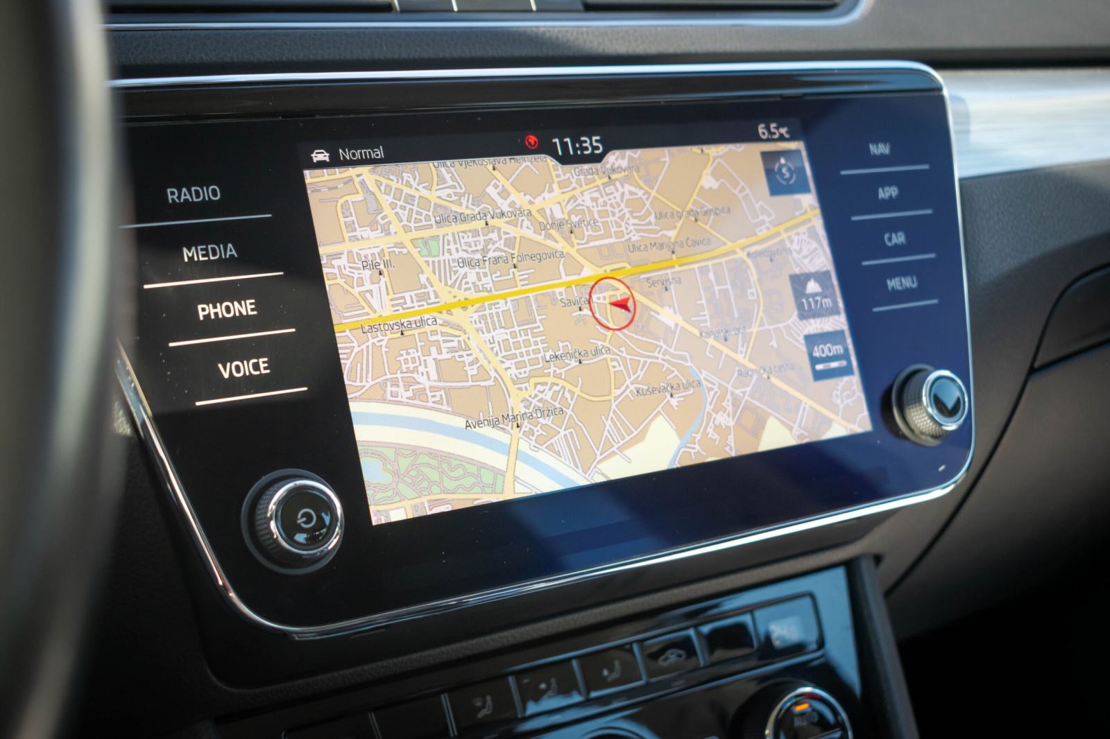 Škoda Superb Business 2.0 TDI, fotografija 13