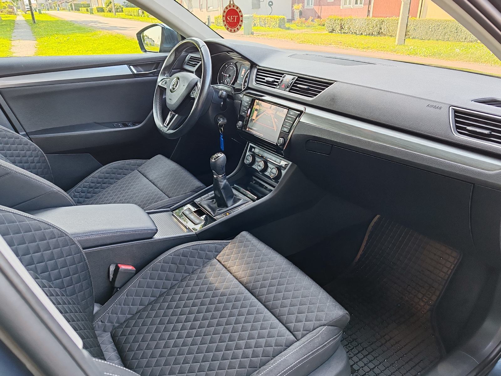 Škoda Superb Combi 1,6 TDI 2016 STYLE, fotografija 11