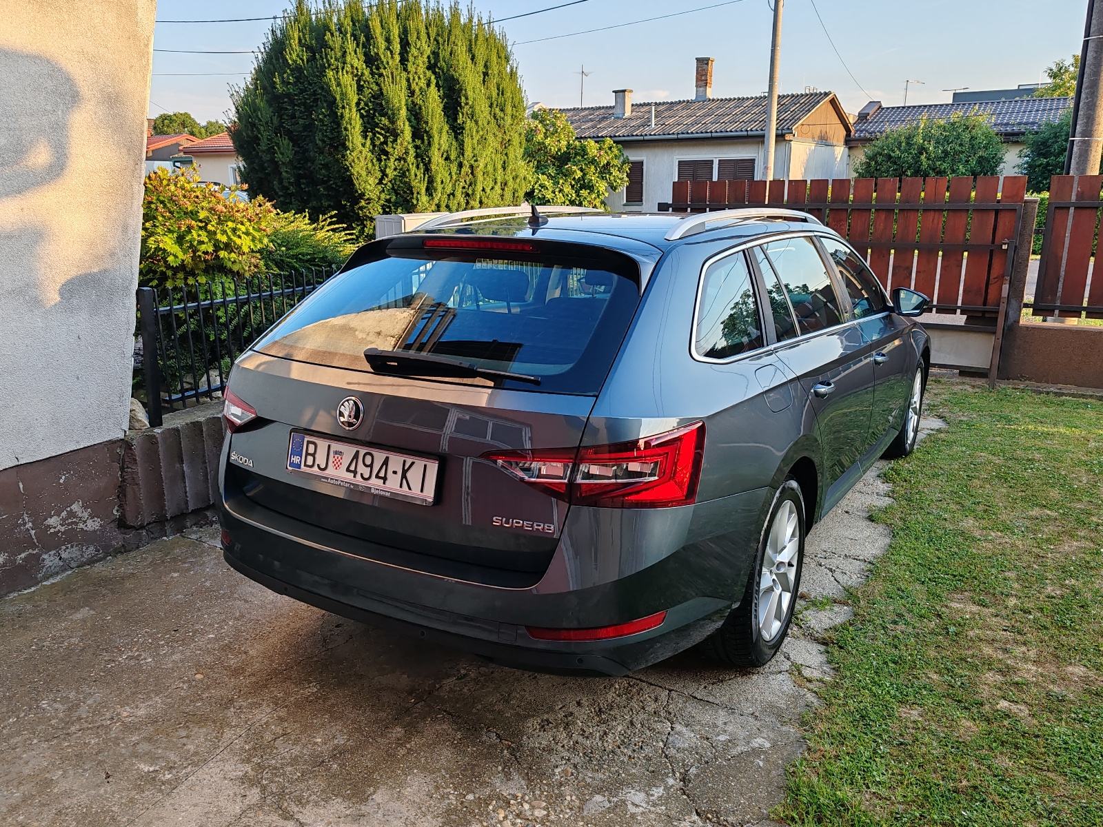 Škoda Superb Combi 1,6 TDI 2016 STYLE, fotografija 16