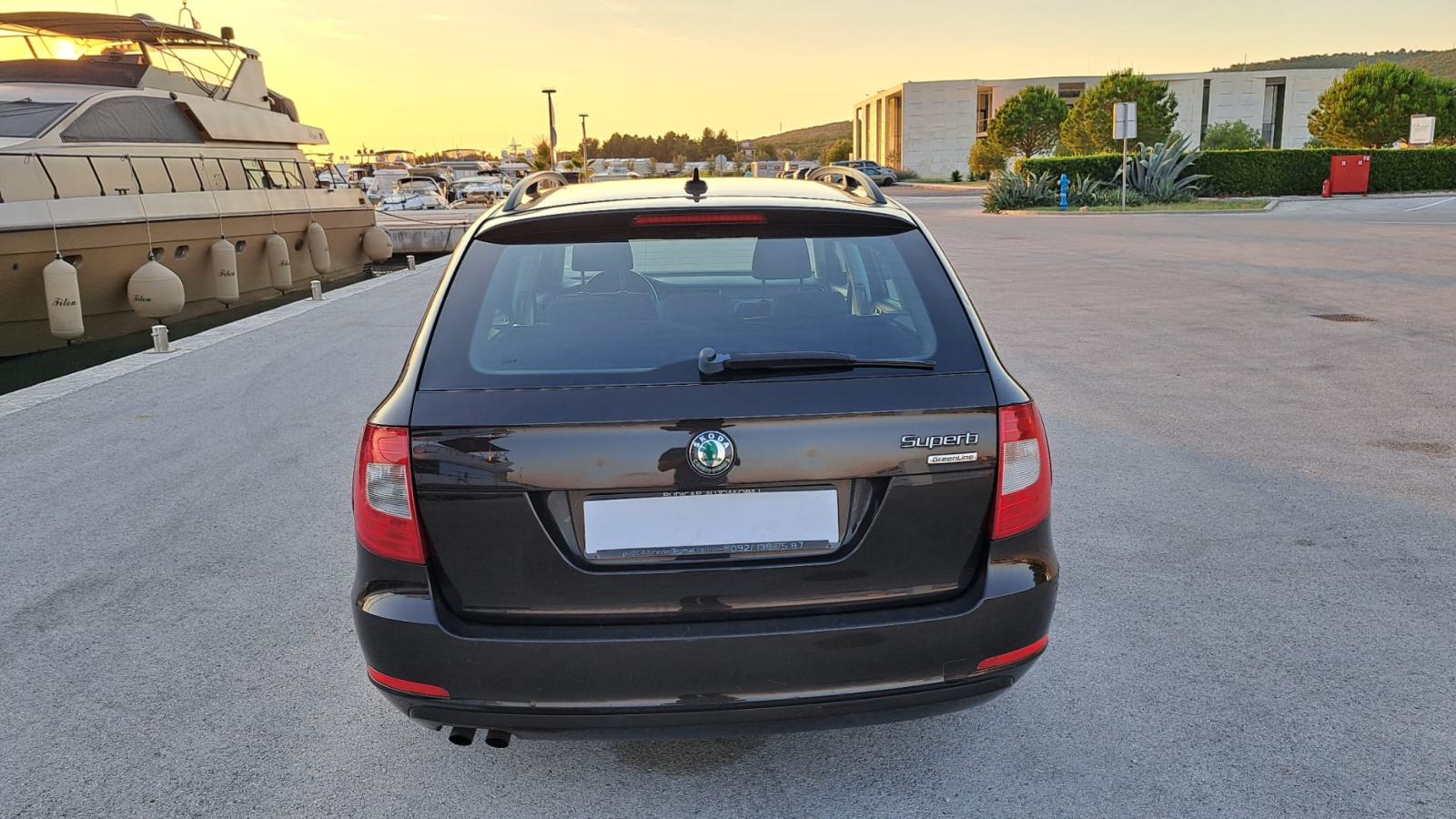 Škoda Superb Combi 1,6 TDI reg 05/2027, fotografija 7