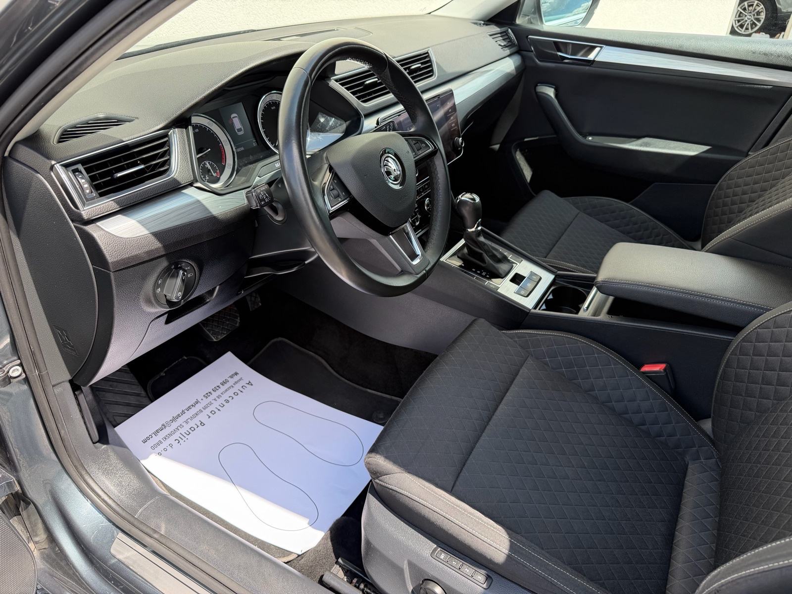 Škoda Superb Combi 1.6TDI DSG/kamera/led/navi/veliki servis/jamstvo/, fotografija 13
