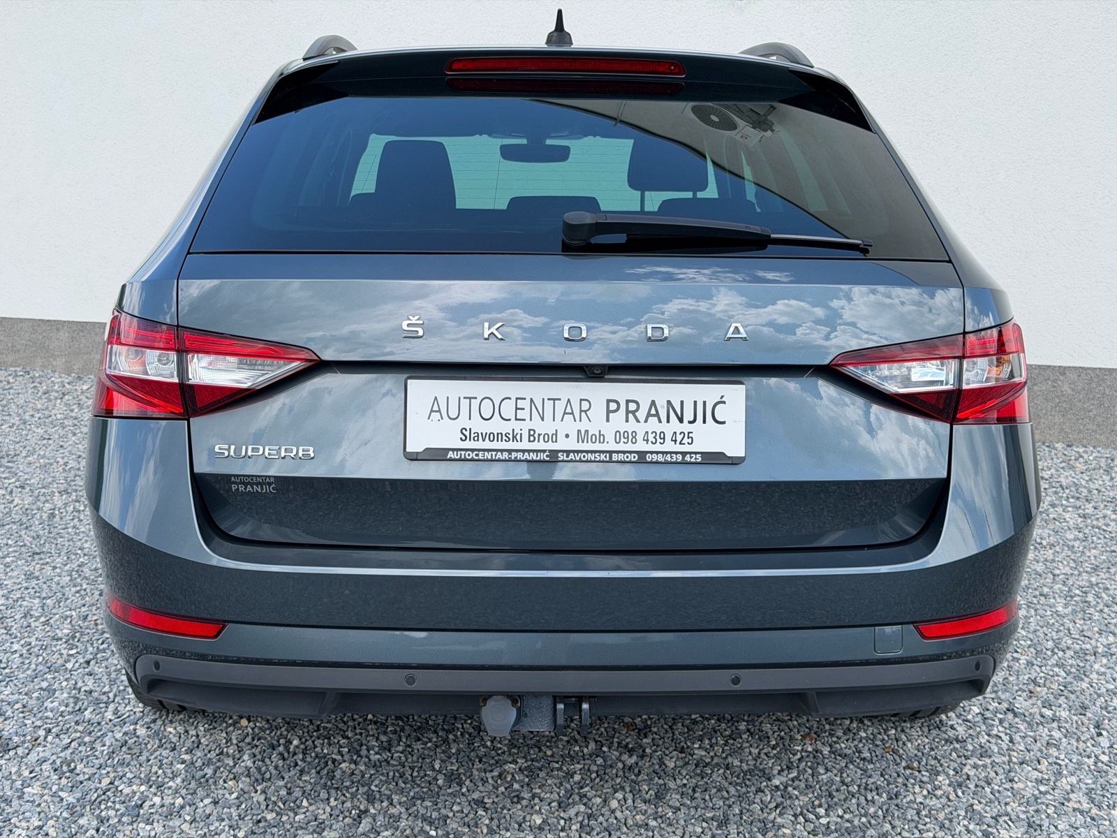 Škoda Superb Combi 1.6TDI DSG/kamera/led/navi/veliki servis/jamstvo/, fotografija 5