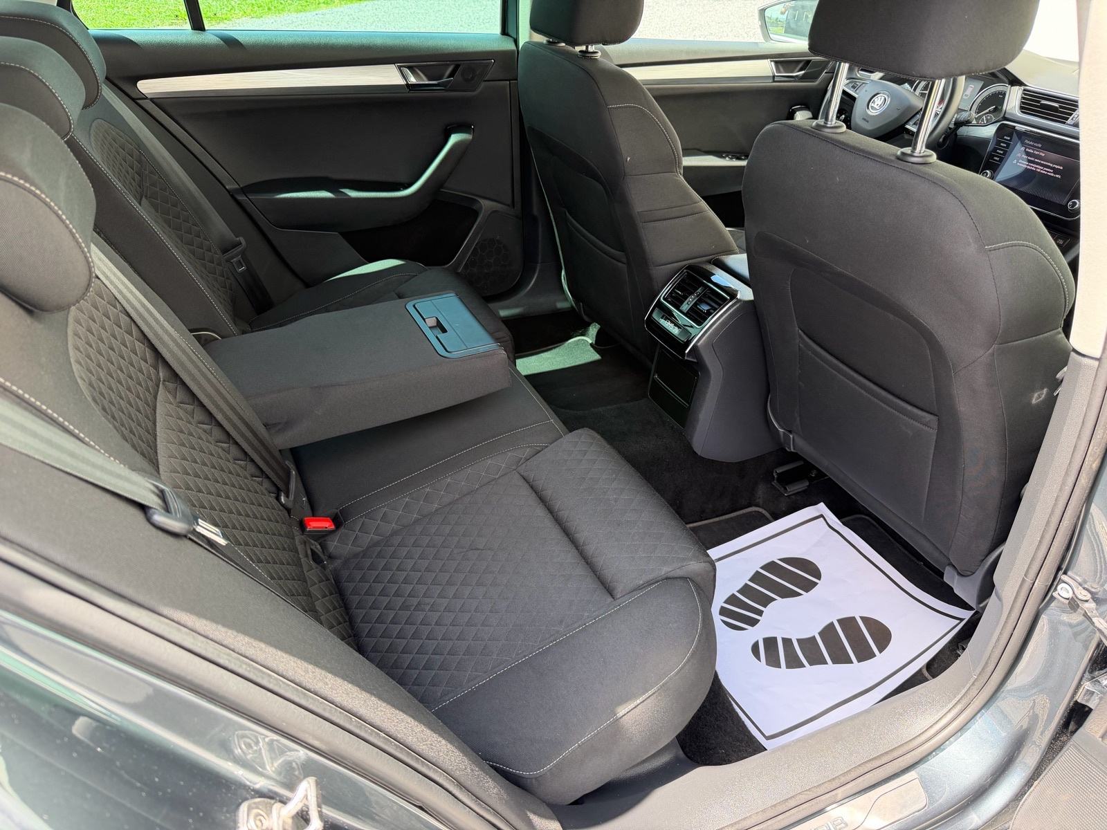 Škoda Superb Combi 1.6TDI DSG/kamera/led/navi/veliki servis/jamstvo/, fotografija 16