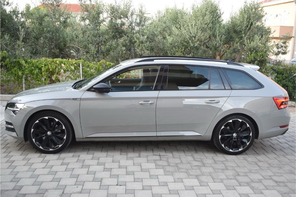 Škoda Superb Combi Sportline 2,0 TDI 140kw DSG reg.do 07/27, fotografija 3