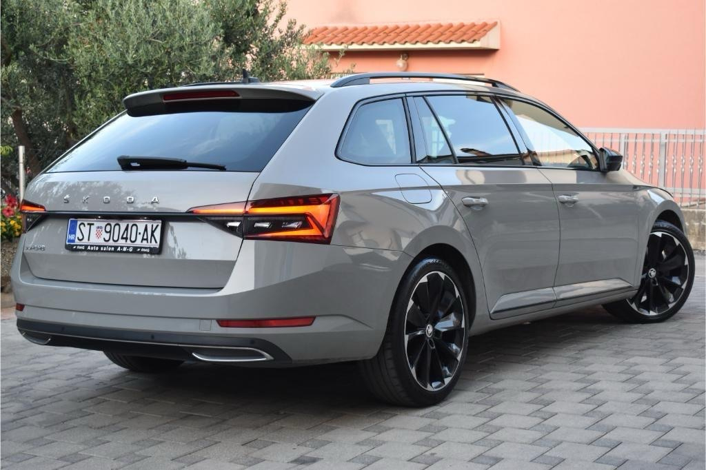 Škoda Superb Combi Sportline 2,0 TDI 140kw DSG reg.do 07/27, fotografija 4