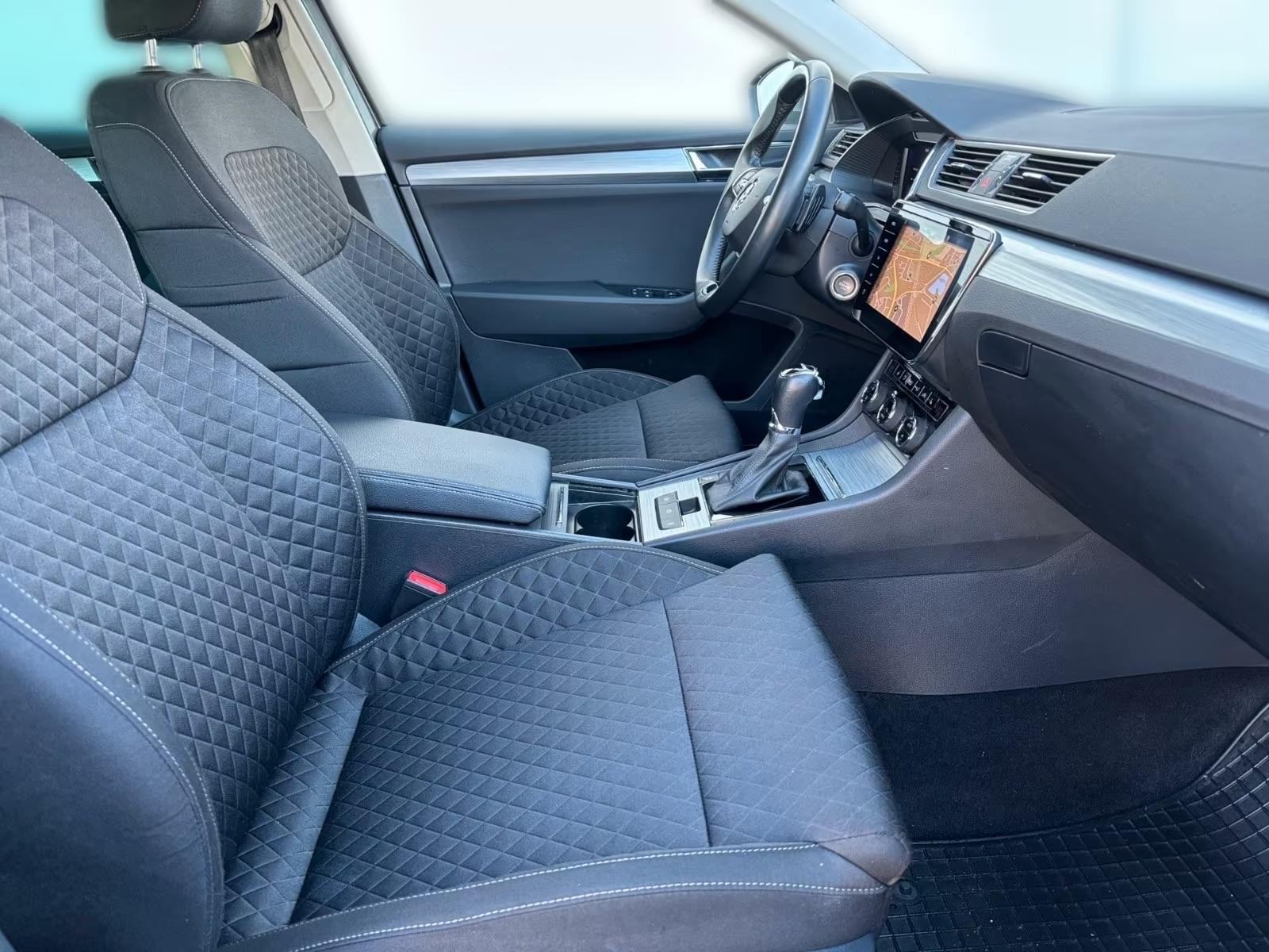 Škoda Superb Combi 2,0 TDI- DSG KO NOVO JAMSTVO 1 g, fotografija 12