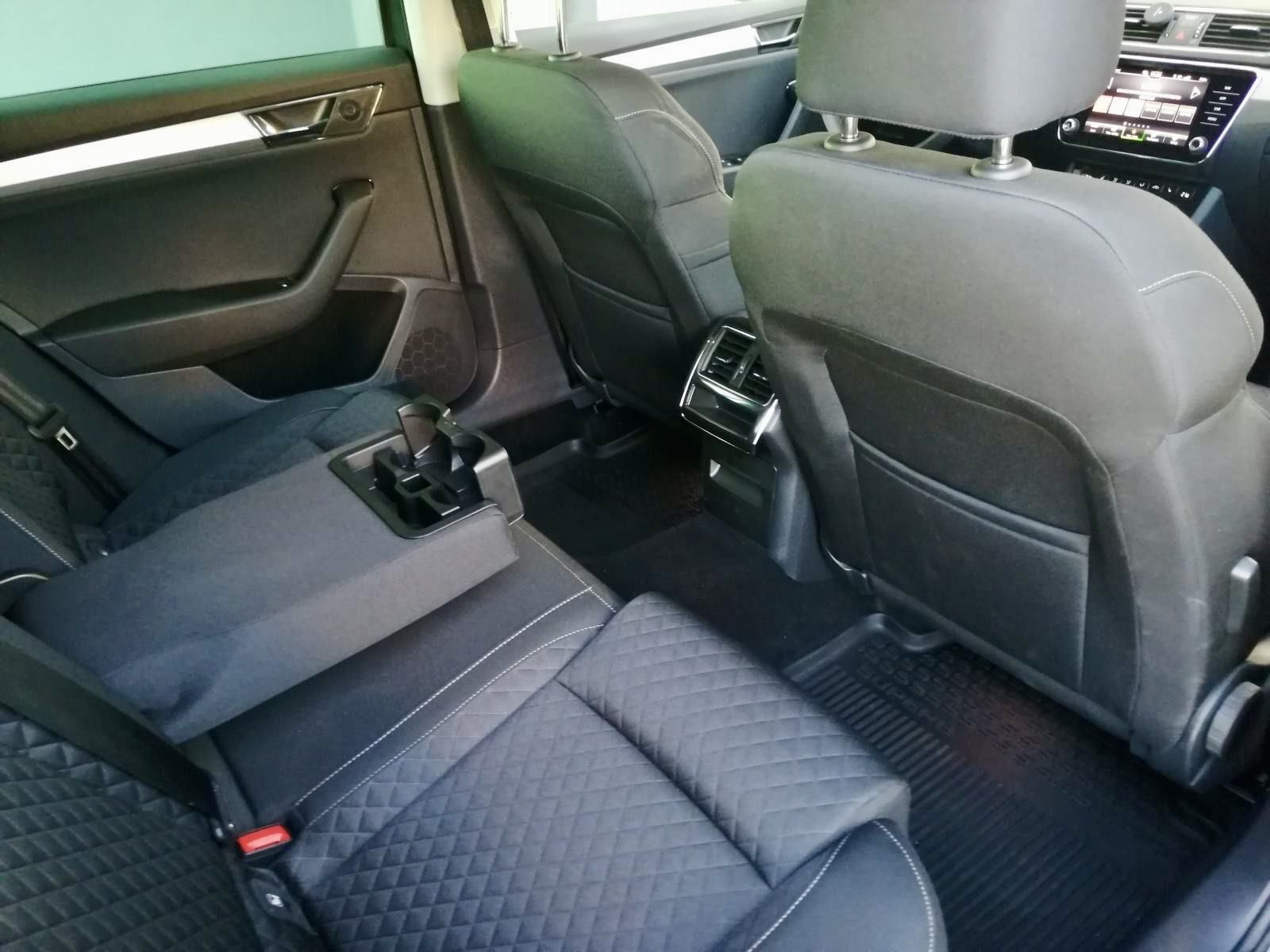 Škoda Superb Combi 2,0 TDI- DSG KO NOVO JAMSTVO 1 g, fotografija 20