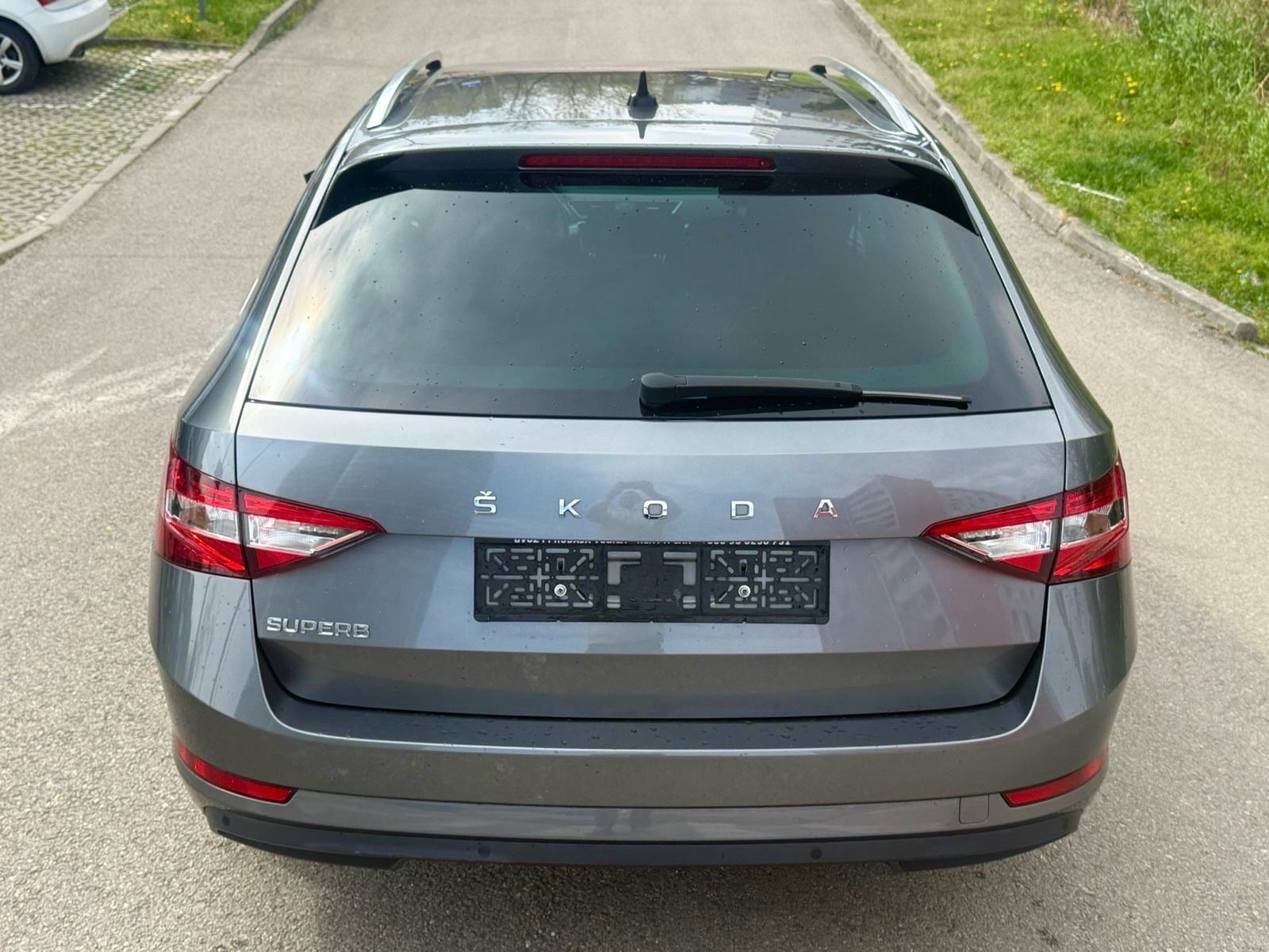 Škoda Superb Combi 2,0 TDI- DSG KO NOVO JAMSTVO 1 g, fotografija 6