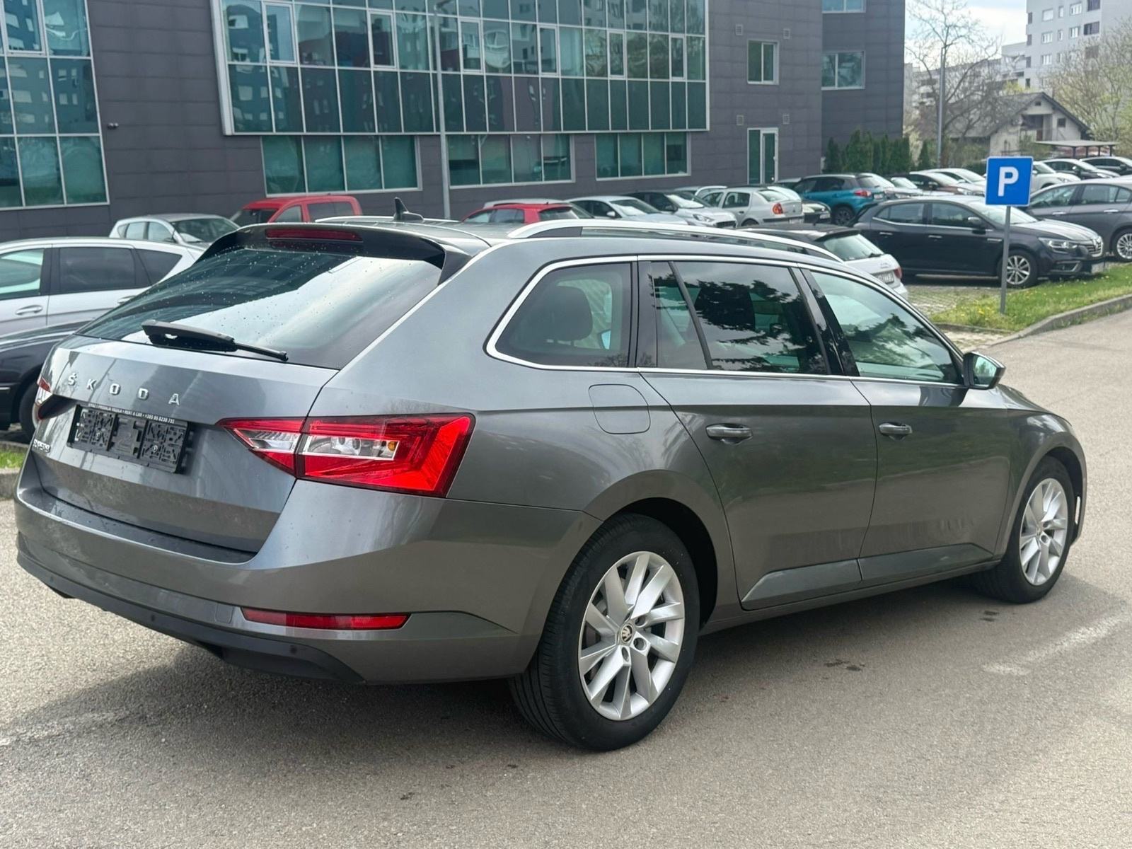 Škoda Superb Combi 2,0 TDI- DSG KO NOVO JAMSTVO 1 g, fotografija 7