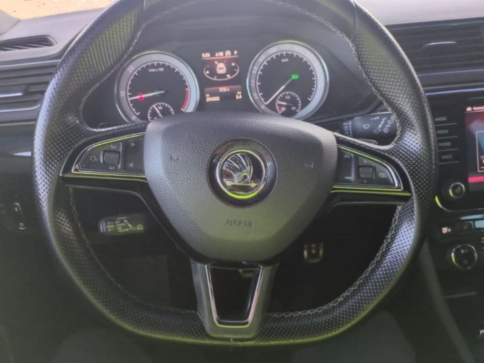 Škoda Superb Combi 2,0 TDI AUTOMATIK#Sport Line#Servisna#LEASING, fotografija 9