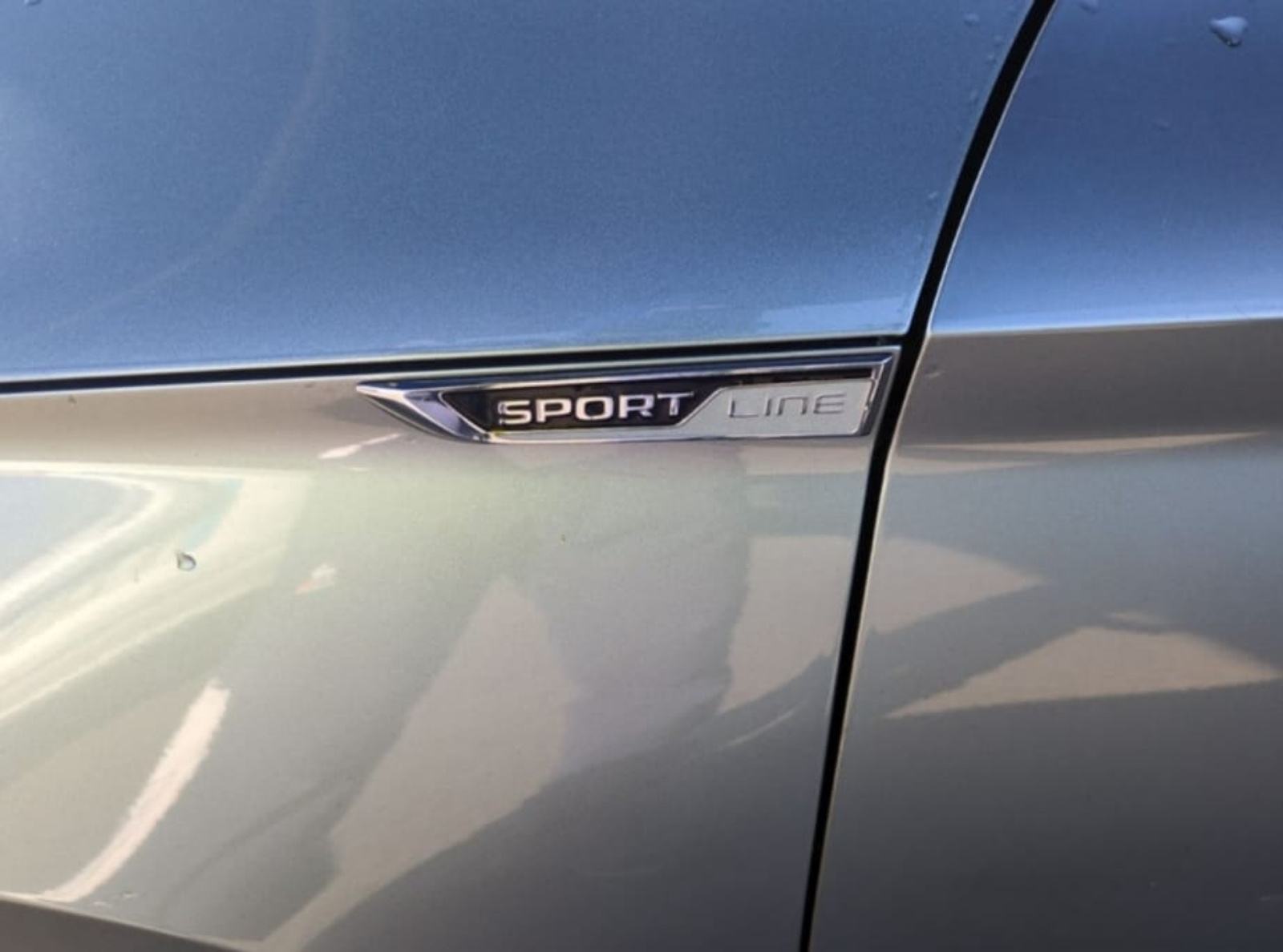 Škoda Superb Combi 2,0 TDI AUTOMATIK#Sport Line#Servisna#LEASING, fotografija 15