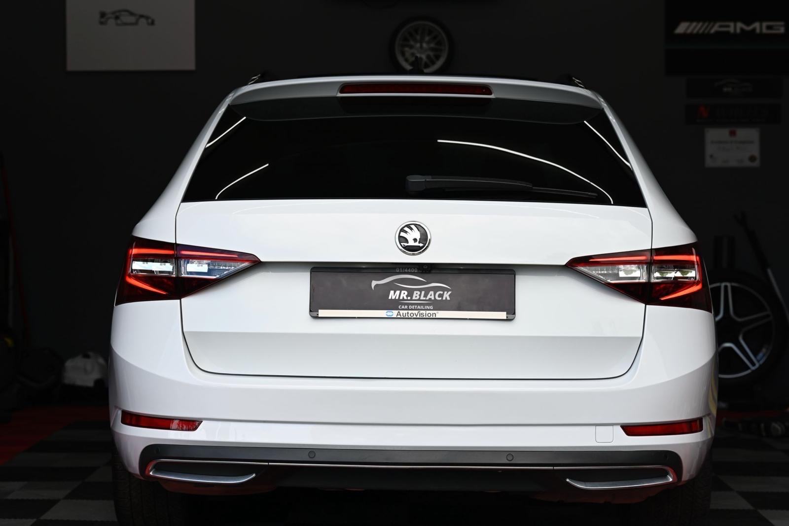 Škoda Superb Combi 2,0 TDI,Dsg,4x4, FULL.. ODLIČAN!!!, fotografija 5