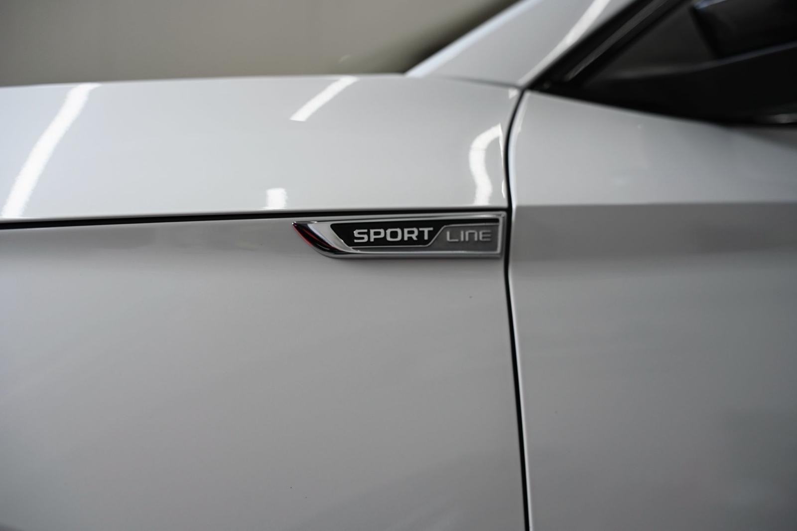 Škoda Superb Combi 2,0 TDI,Dsg,4x4, FULL.. ODLIČAN!!!, fotografija 15