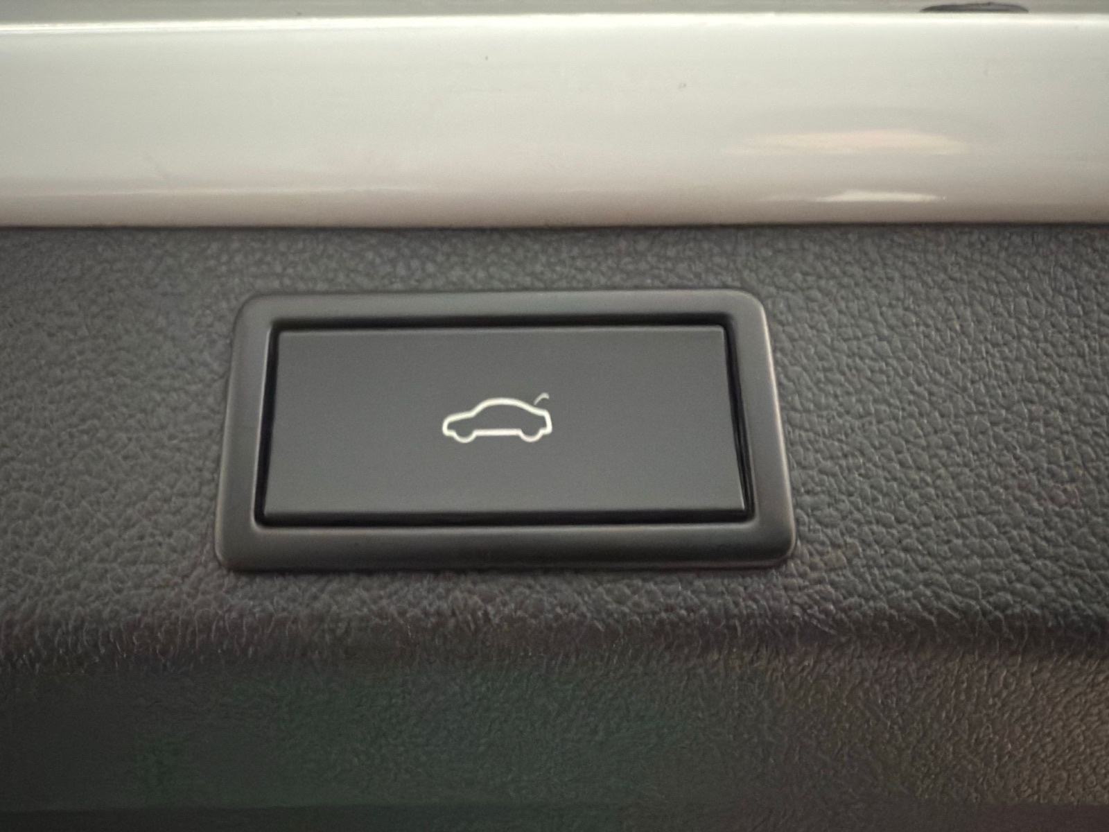 Škoda Superb Combi 2,0 TDI,Dsg,4x4, FULL.. ODLIČAN!!!, fotografija 16