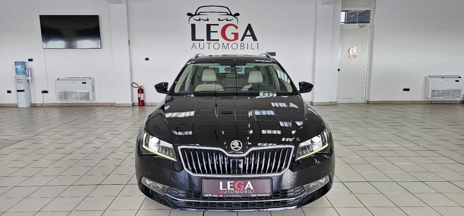 Škoda Superb Combi 2,0 TDI automatik Laurin&Klement 190ks, fotografija 5