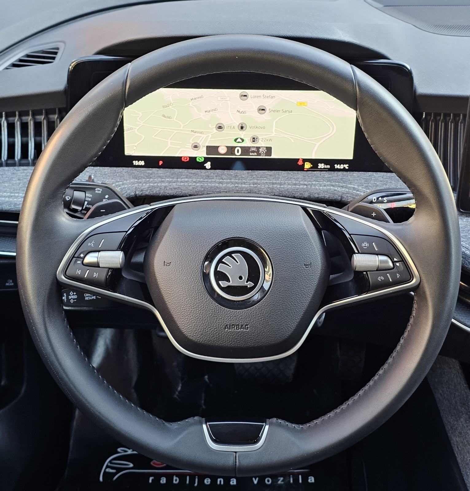 Škoda Superb Combi 2,0 TDI DSG, fotografija 9