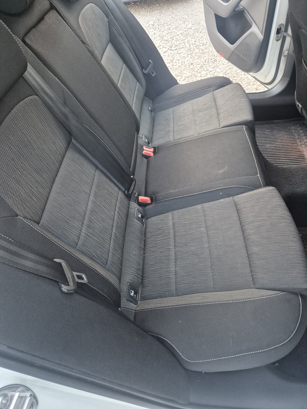 Škoda Superb Combi 2,0 TDI "" DSG "" PERLA BOJA, fotografija 5