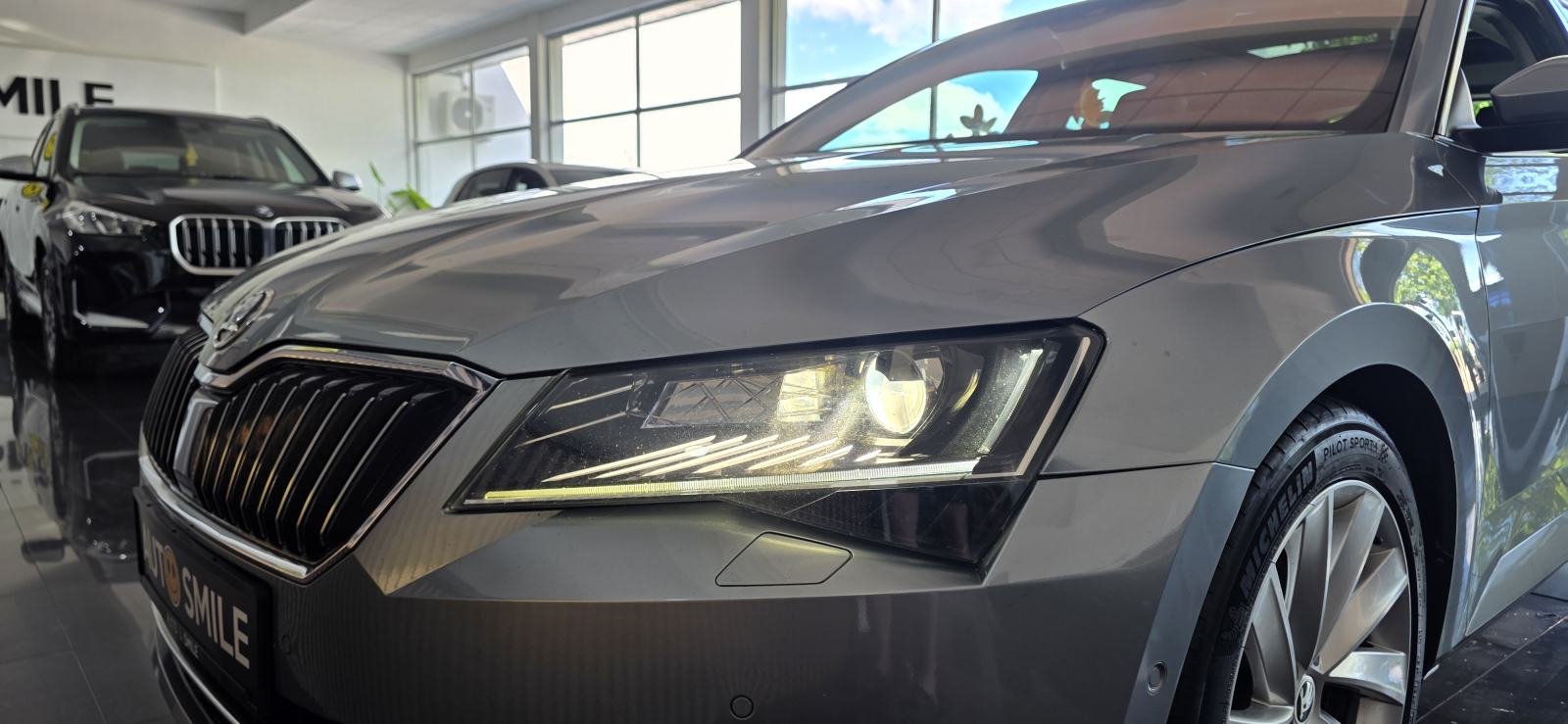 Škoda Superb Combi 2,0 TDI 140KW, DSG, XENON, EL.PANO, KAM, REG 01/27, fotografija 9
