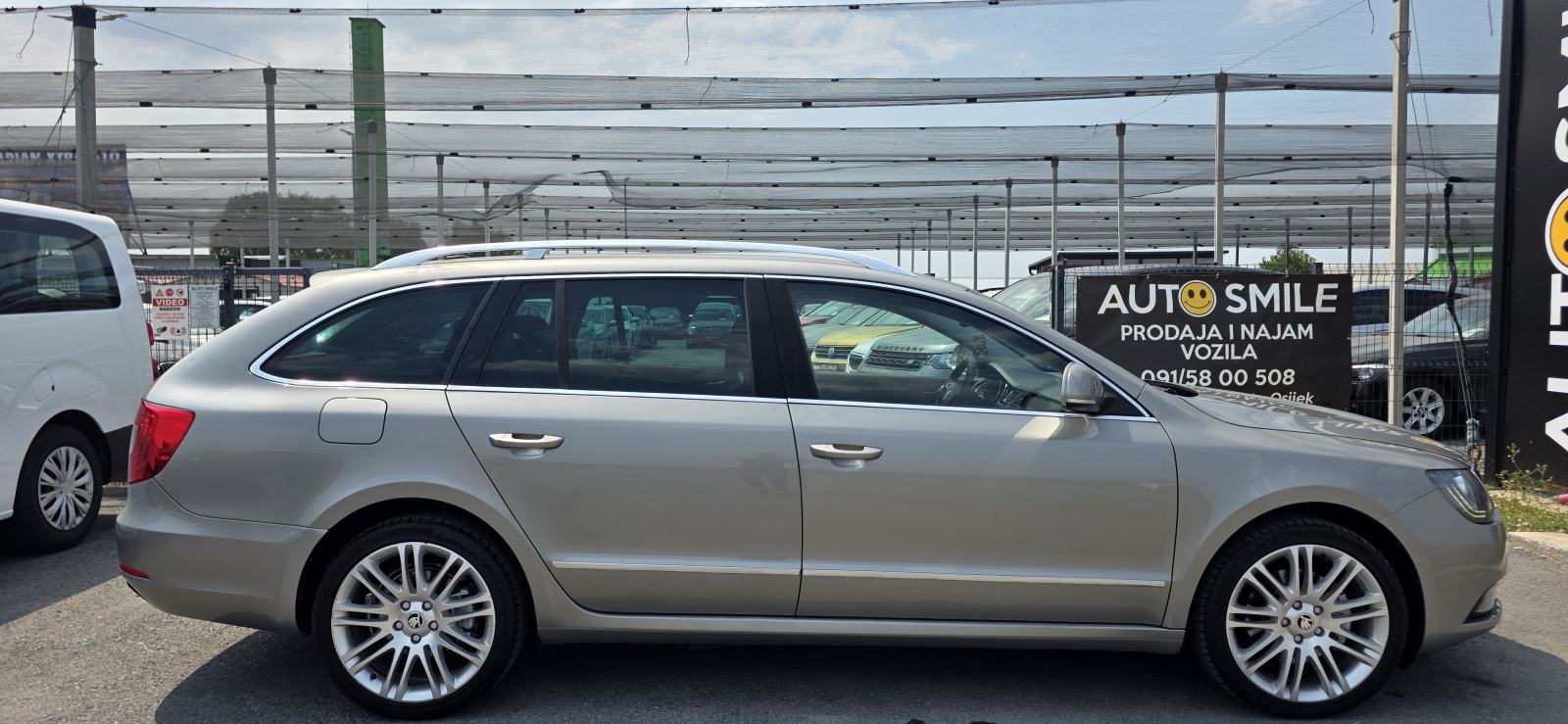 Škoda Superb Combi 2,0 TDI DSG, BI-XENON, AUT. KLIMA, NAVI, REG 04/27., fotografija 6
