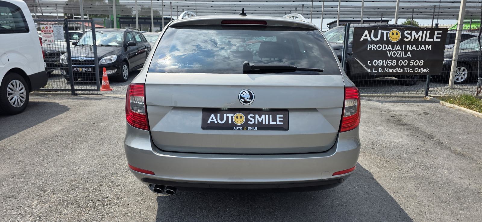 Škoda Superb Combi 2,0 TDI DSG, BI-XENON, AUT. KLIMA, NAVI, REG 04/27., fotografija 7