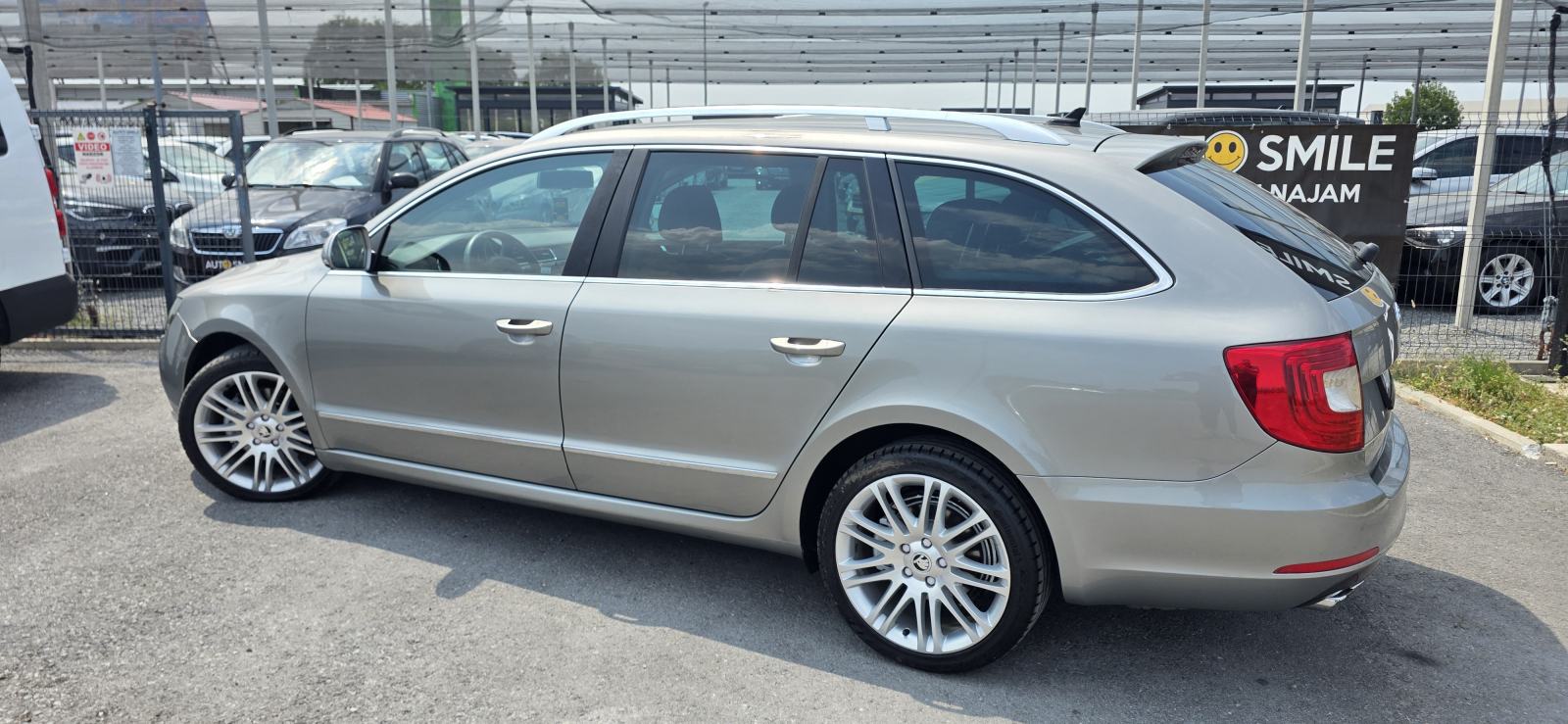 Škoda Superb Combi 2,0 TDI DSG, BI-XENON, AUT. KLIMA, NAVI, REG 04/27., fotografija 4