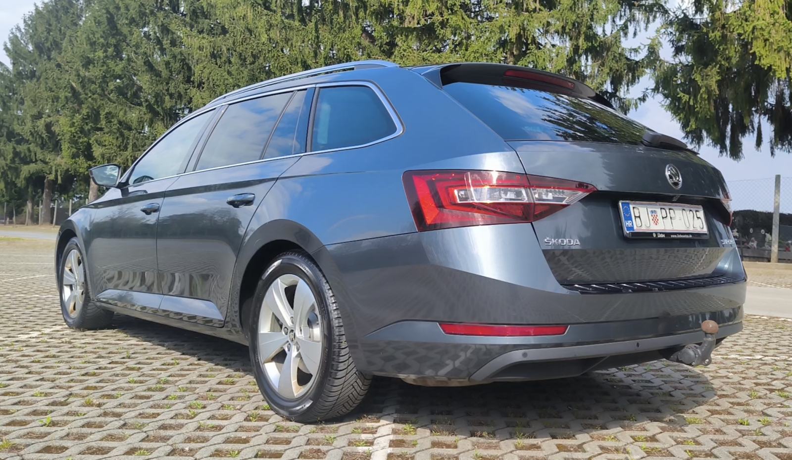 Škoda Superb Combi 2,0 TDi, DSG, Virtual, 140kw, EKSTRA STANJE, fotografija 8