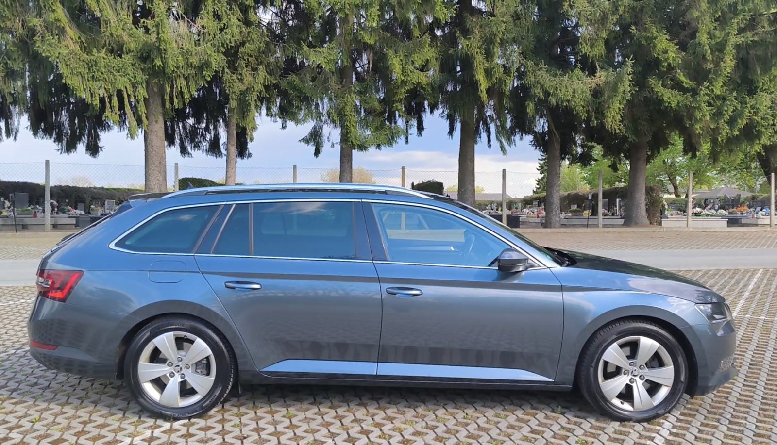 Škoda Superb Combi 2,0 TDi, DSG, Virtual, 140kw, EKSTRA STANJE, fotografija 11