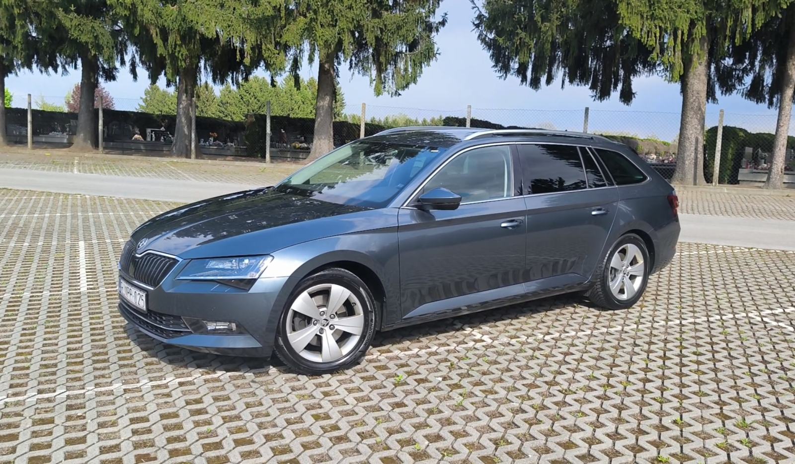 Škoda Superb Combi 2,0 TDi, DSG, Virtual, 140kw, EKSTRA STANJE, fotografija 4