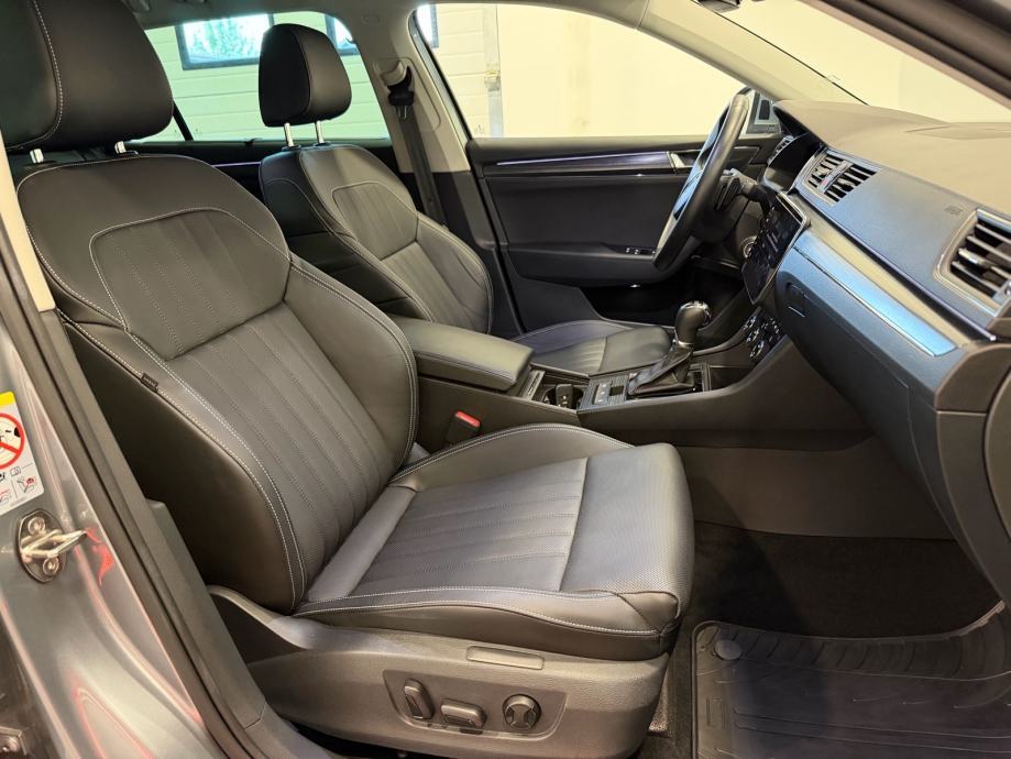 Škoda Superb Combi 2,0 TDI LEASING BEZ UČEŠĆA I BEZ JAMACA, fotografija 15