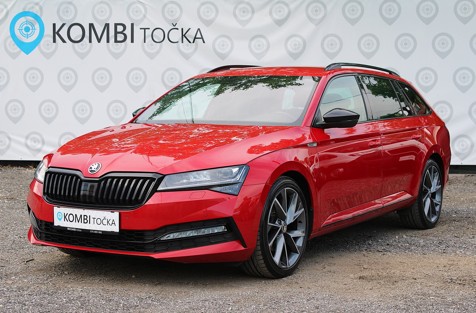 Škoda Superb Combi 2,0 TDI MATRIX VIRTUAL RADAR temp, fotografija 2