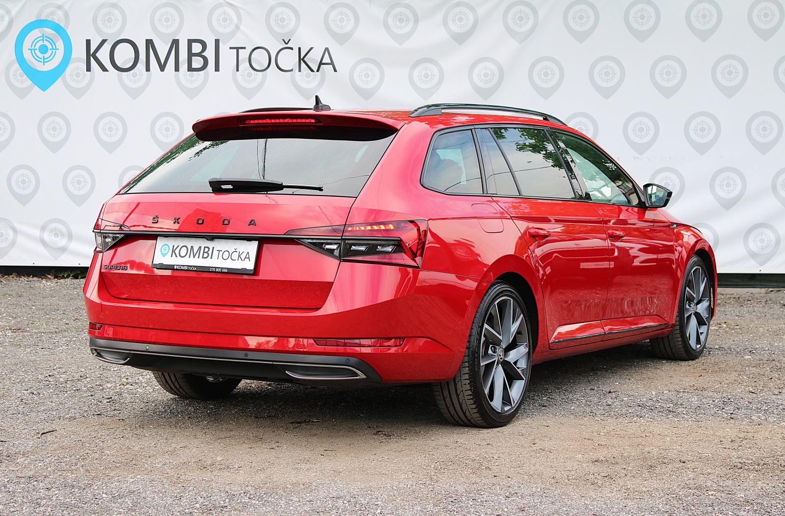 Škoda Superb Combi 2,0 TDI MATRIX VIRTUAL RADAR temp, fotografija 6