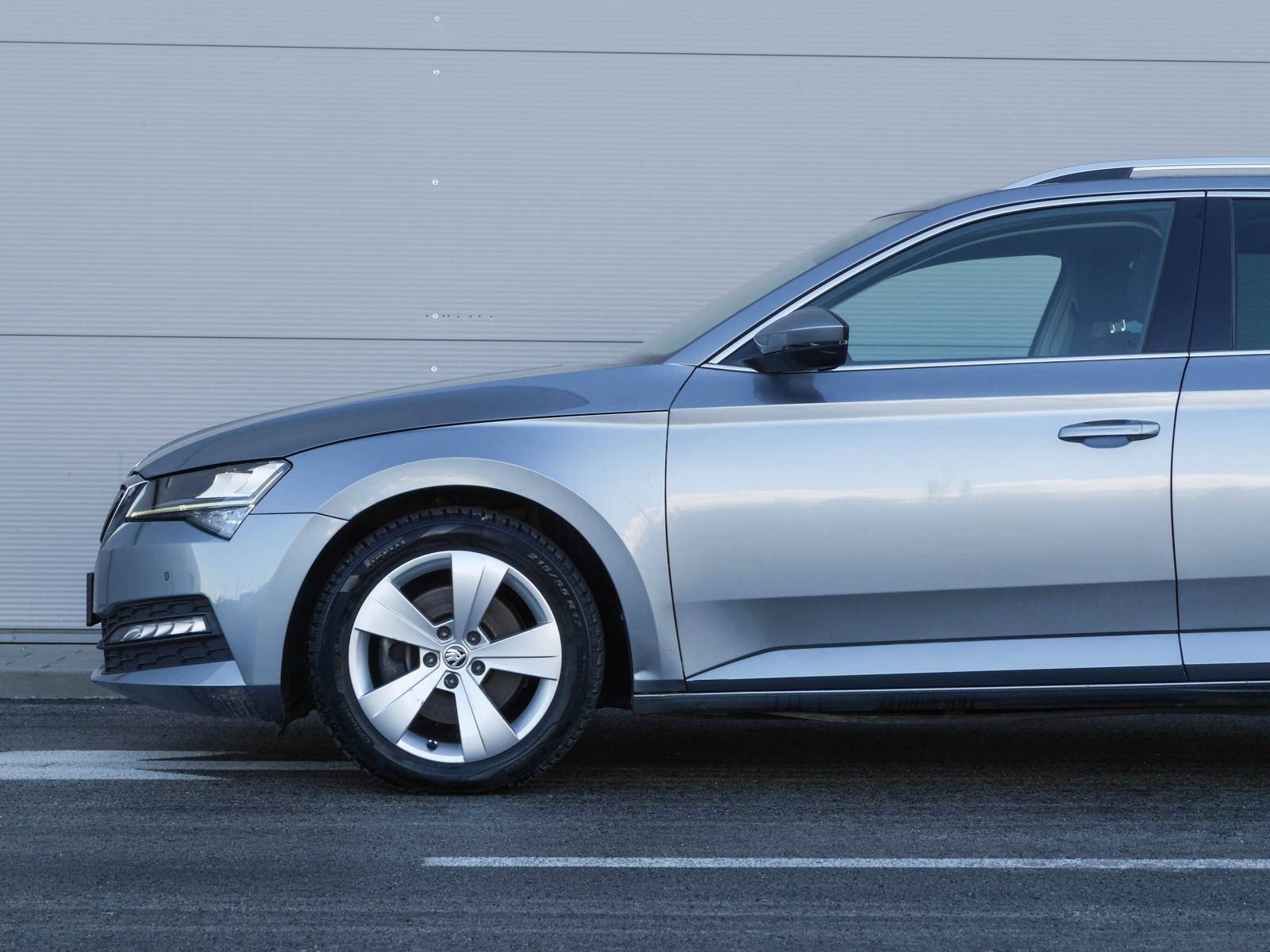 Škoda Superb Combi 2,0 TDI DSG ⭐AKCIJA - 2G. JAMSTVA + REGISTRACIJA⭐, fotografija 5