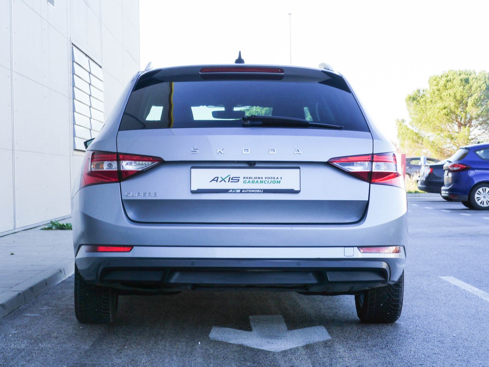 Škoda Superb Combi 2,0 TDI DSG ⭐AKCIJA - 2G. JAMSTVA + REGISTRACIJA⭐, fotografija 9