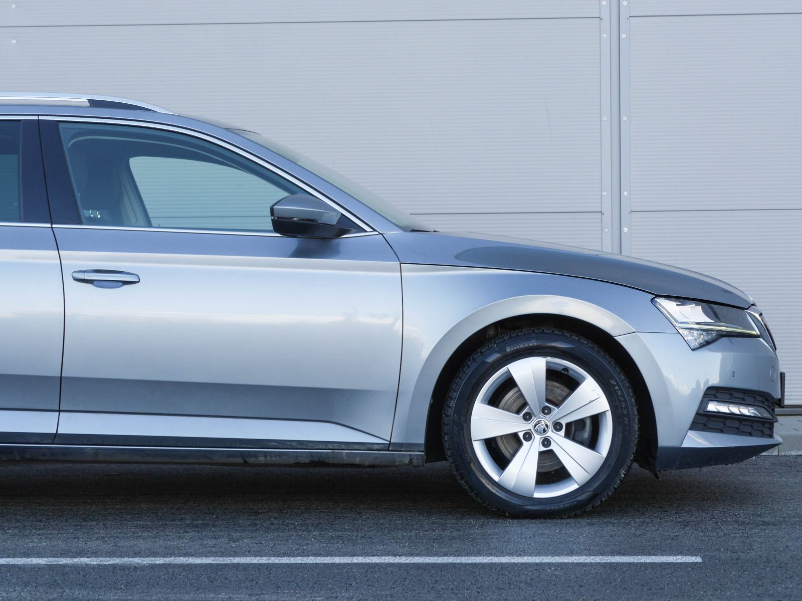 Škoda Superb Combi 2,0 TDI DSG ⭐AKCIJA - 2G. JAMSTVA + REGISTRACIJA⭐, fotografija 14