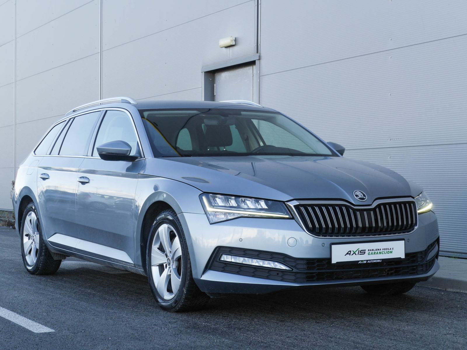 Škoda Superb Combi 2,0 TDI DSG ⭐AKCIJA - 2G. JAMSTVA + REGISTRACIJA⭐, fotografija 15