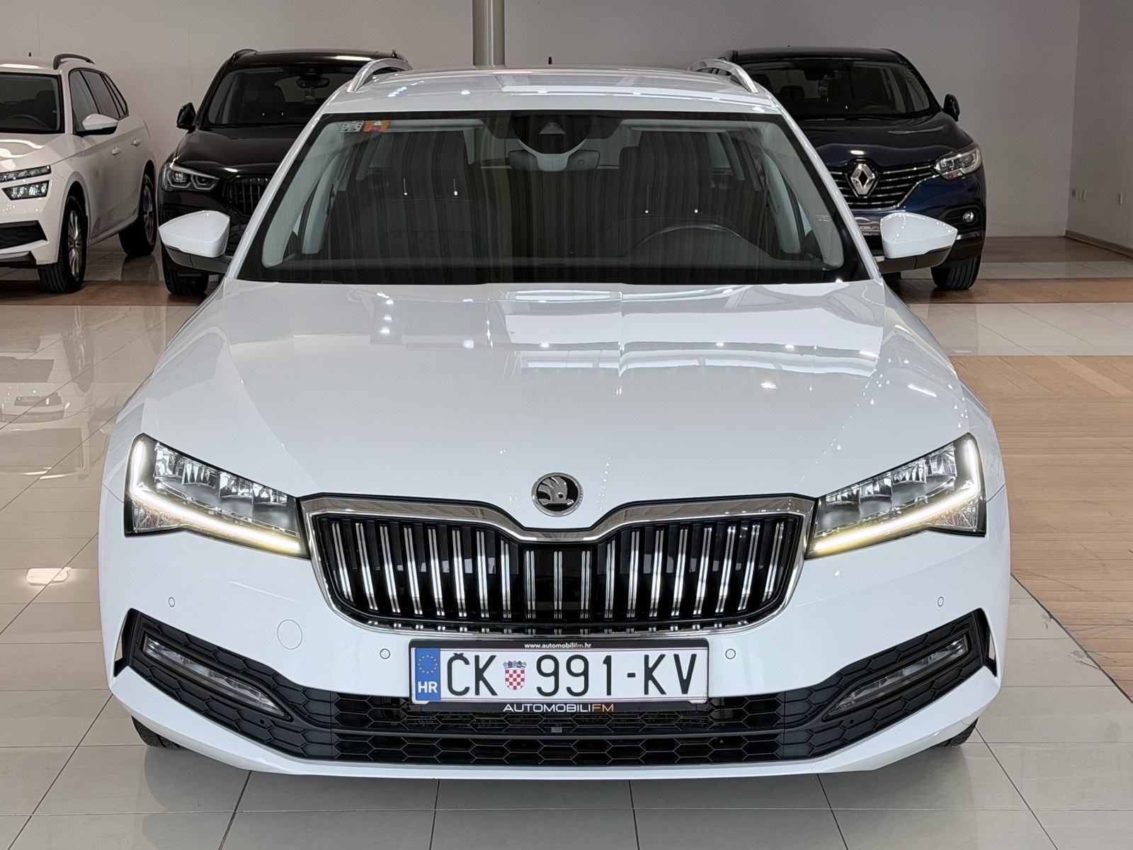 Škoda Superb Combi 2,0 TDI | DSG | 2022 | PDC | 17” |, fotografija 3