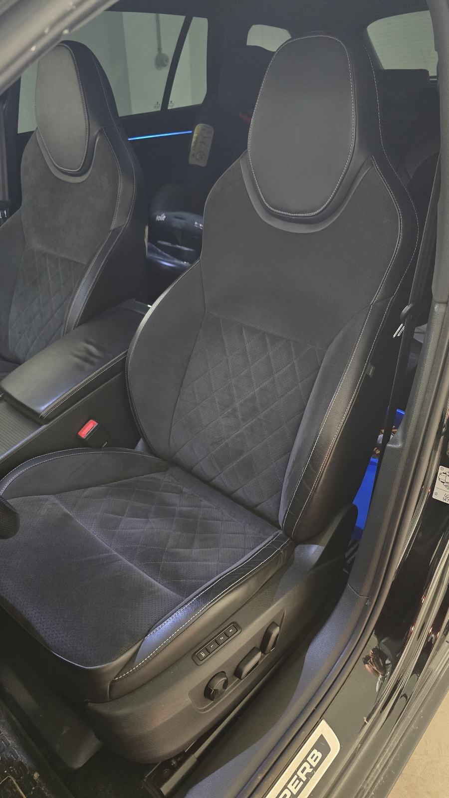 Škoda Superb Sportline 2,0 280ks TSI DSG automatik, fotografija 13
