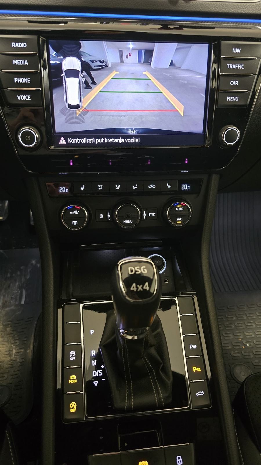Škoda Superb Sportline 2,0 280ks TSI DSG automatik, fotografija 19