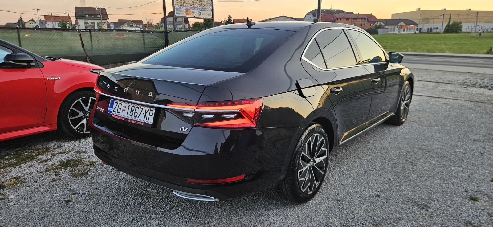 Škoda Superb, DSG 1.4 PHEV 160kWt, kamera 360°Laurin & Klement, fotografija 5